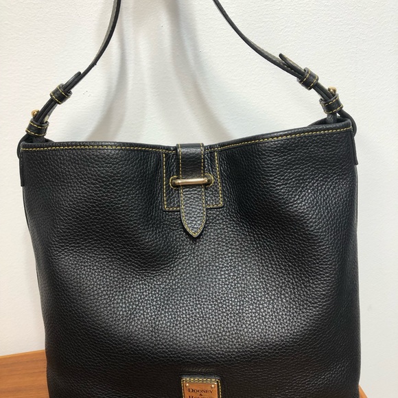 Dooney & Bourke Black Pebbled Leather Handbag - Gorgeous Details - EUC - Picture 10 of 14